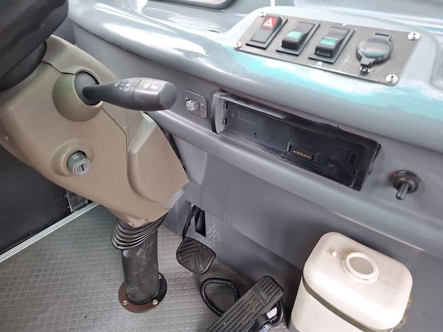 2016 towrite 10 seat disabled vehicle touringcar - afbeelding 7 van  22