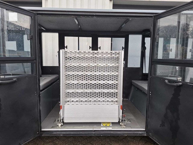 2016 towrite 10 seat disabled vehicle touringcar - afbeelding 17 van  22