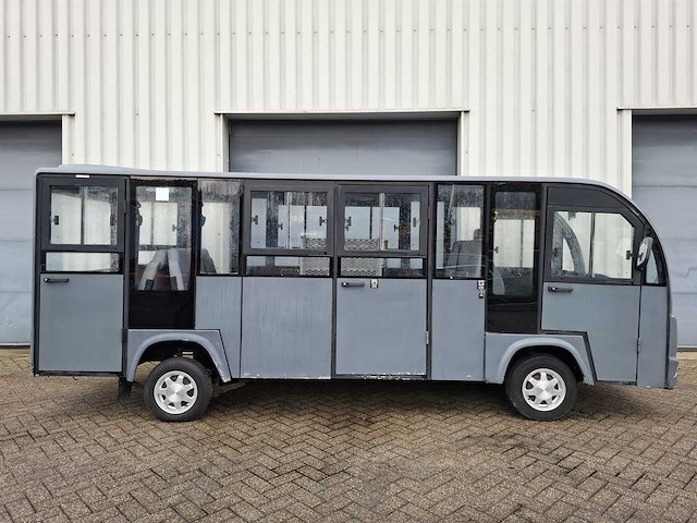 2016 towrite 10 seat disabled vehicle touringcar - afbeelding 19 van  22