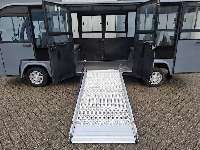 2016 towrite 10 seat disabled vehicle touringcar - afbeelding 18 van  22