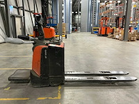 2016 toyota lpe200 elektrische palletwagen met platform - afbeelding 8 van  13