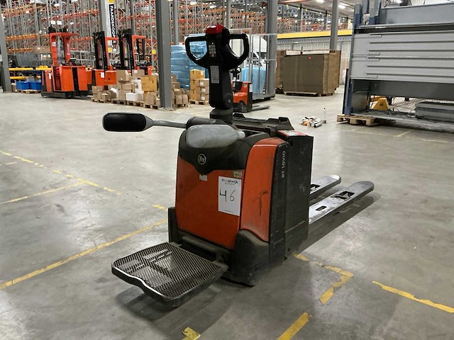 2016 toyota lpe200 elektrische palletwagen met platform - afbeelding 9 van  13