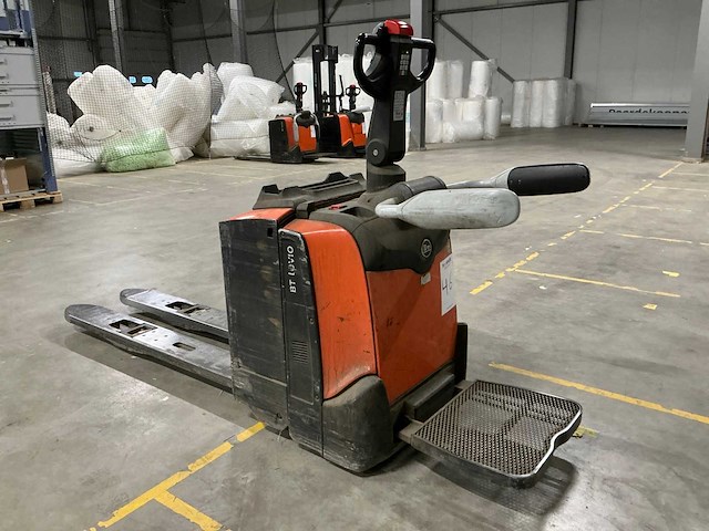 2016 toyota lpe200 elektrische palletwagen met platform - afbeelding 10 van  13