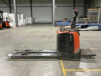 2016 toyota lpe200 elektrische palletwagen met platform - afbeelding 11 van  13