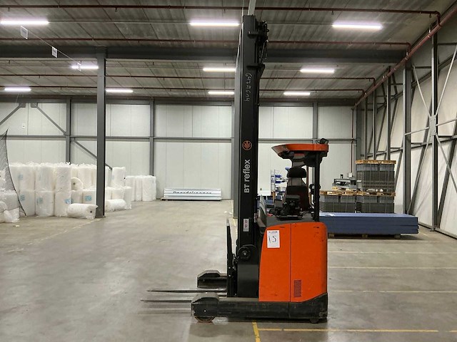 2016 toyota rre160h reachtruck - afbeelding 17 van  19