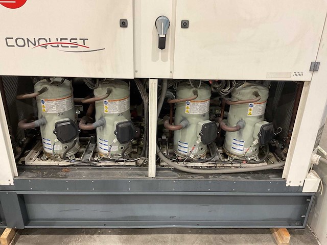 2016 trane cgax 060 se sn chiller - afbeelding 1 van  2