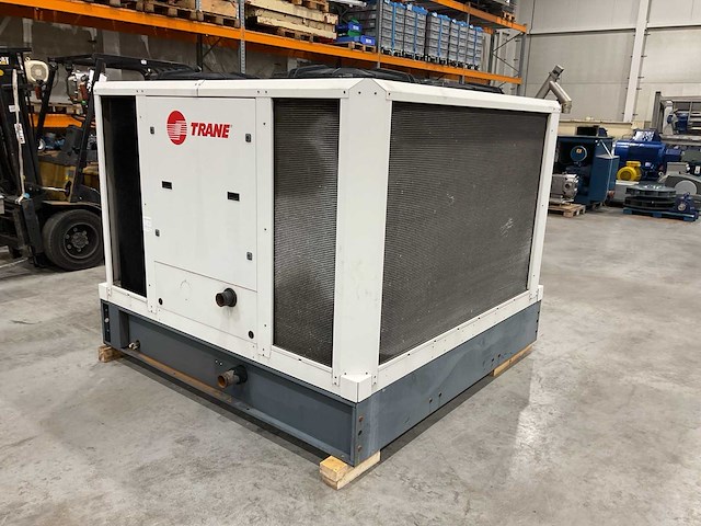 2016 trane cgax 060 se sn chiller - afbeelding 4 van  10
