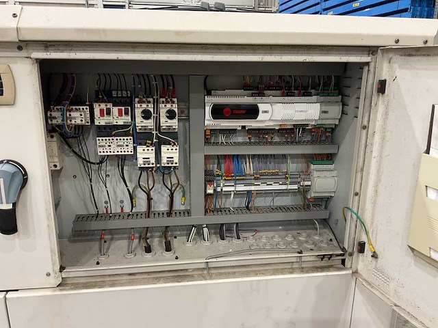 2016 trane cgax 060 se sn chiller - afbeelding 10 van  10
