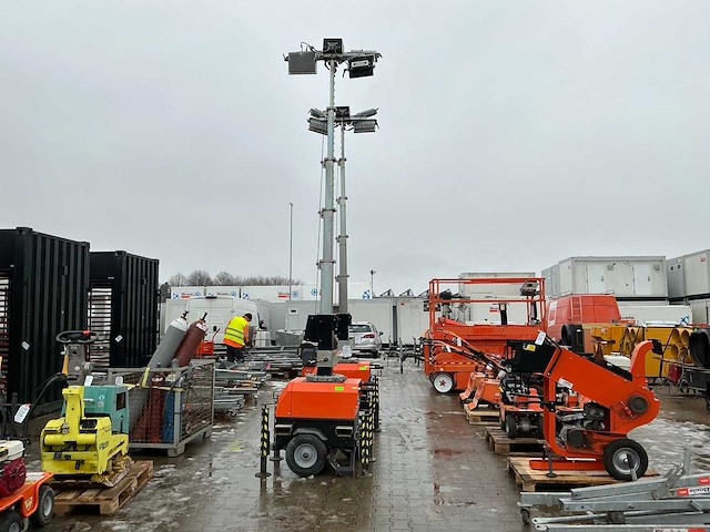 2016 trime x-chain a0002 stationaire lichtmast - afbeelding 3 van  10