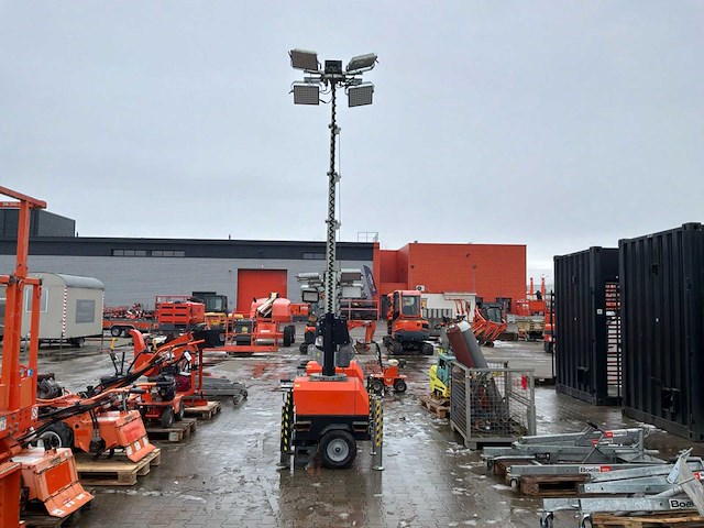 2016 trime x-chain a0002 stationaire lichtmast - afbeelding 1 van  11