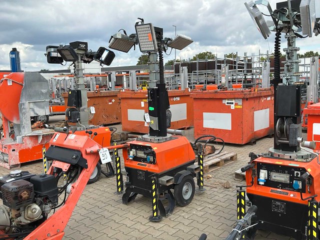 2016 trime x-chain a0002 stationaire lichtmast - afbeelding 1 van  20