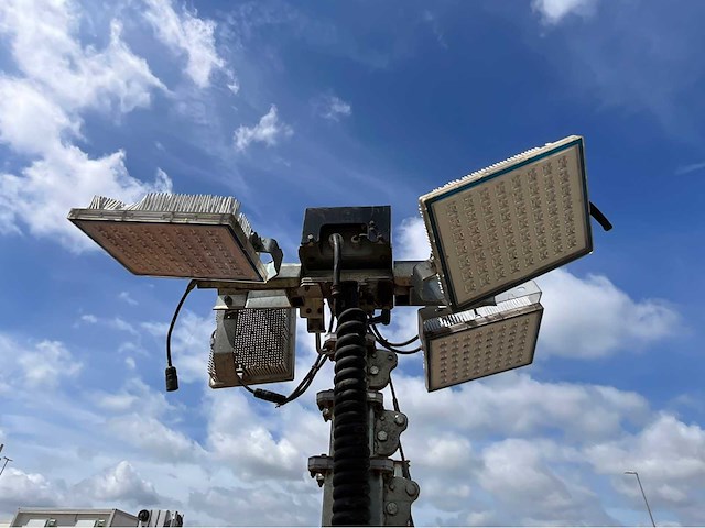 2016 trime x-chain stationaire lichtmast - afbeelding 13 van  16