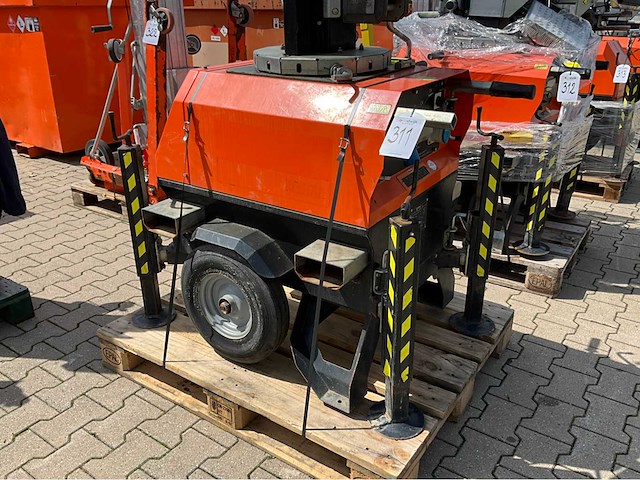 2016 trime x-chain stationaire lichtmast - afbeelding 16 van  16