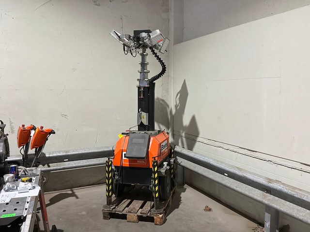 2016 trime x-chain stationaire lichtmast - afbeelding 5 van  12