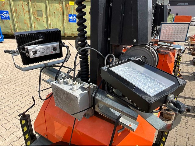 2016 trime x-chain stationaire lichtmast - afbeelding 13 van  16