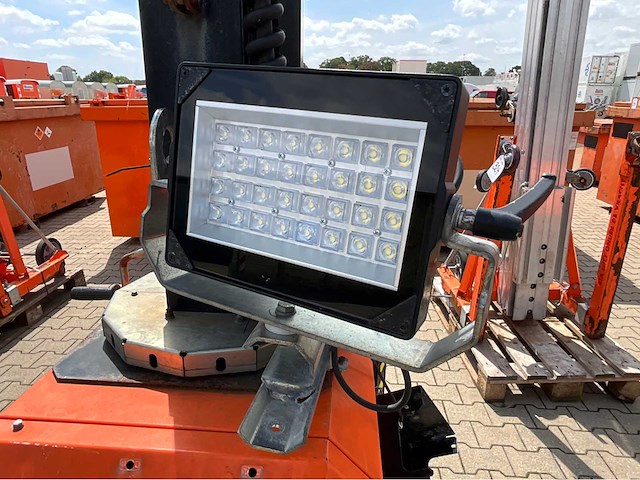 2016 trime x-chain stationaire lichtmast - afbeelding 14 van  16