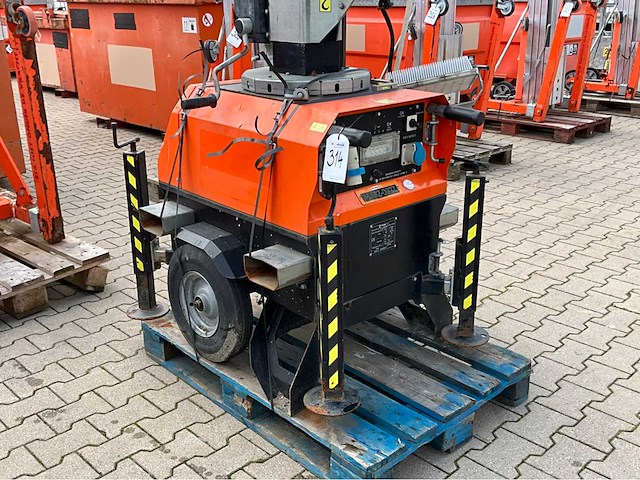 2016 trime x-chain stationaire lichtmast - afbeelding 3 van  3