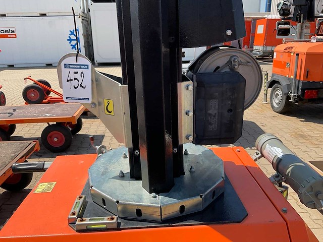 2016 trime x-chain stationaire lichtmast - afbeelding 18 van  18