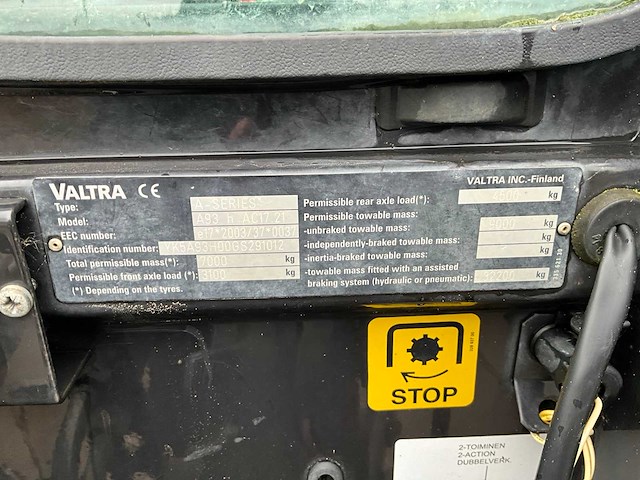 2016 valtra a93 h vierwielaangedreven landbouwtractor - afbeelding 19 van  26