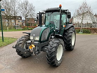 2016 valtra a93 h vierwielaangedreven landbouwtractor - afbeelding 12 van  26