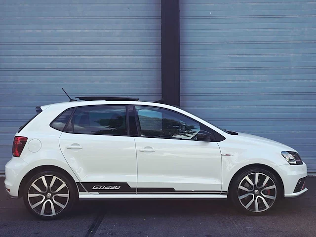 2016 volkswagen polo 1.8 tsi gti automaat personenauto - afbeelding 13 van  18