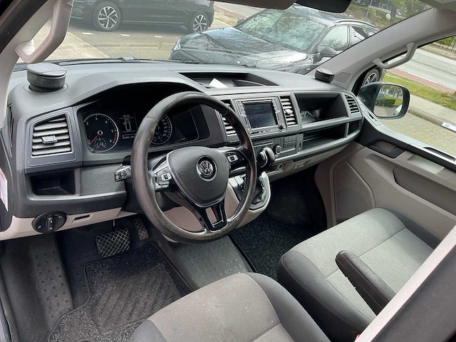 2016 volkswagen transporter 2.0 tdi l2h1 bedrijfswagen - afbeelding 11 van  35