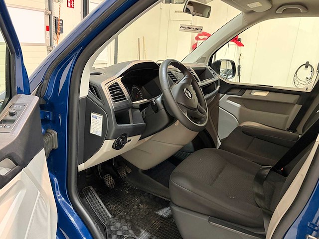 2016 volkswagen transporter caravelle 2.0 tdi - 9-persoon bedrijfswagen - afbeelding 14 van  18