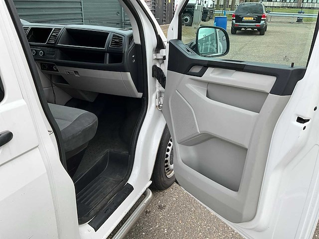 2016 volkswagen transporter kombi 2.0tdi personenbus - afbeelding 22 van  39