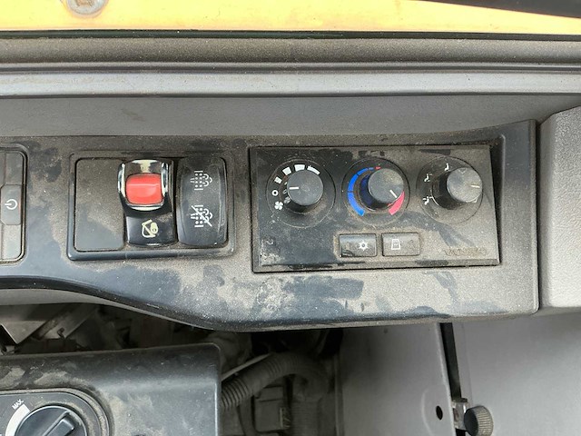 2016 volvo ecr 88d midigraafmachine - afbeelding 27 van  32