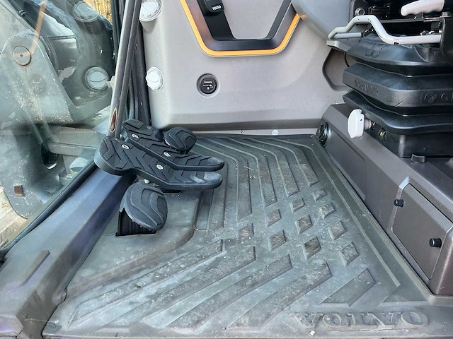 2016 volvo ecr88d midigraafmachine - afbeelding 13 van  30