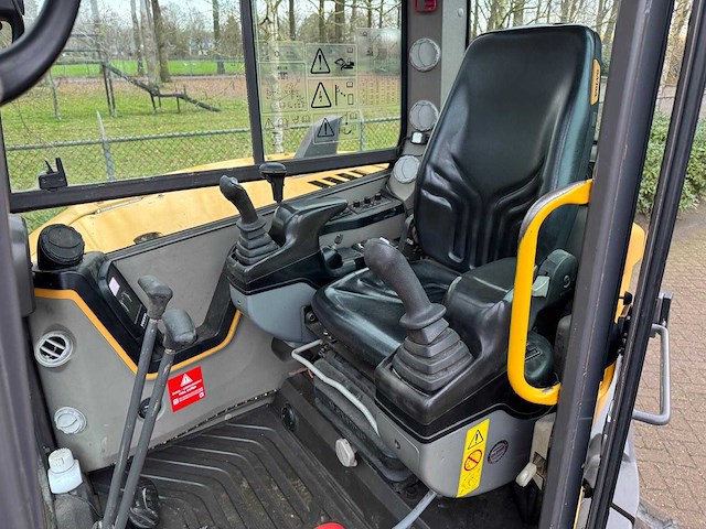 2016 volvo ecr88d rupsgraafmachine - afbeelding 3 van  24