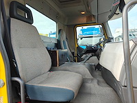2016 volvo fe320 oprijwagen met autolaadkraan - afbeelding 19 van  43