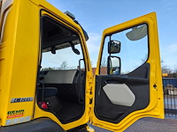 2016 volvo fe320 oprijwagen met autolaadkraan - afbeelding 36 van  43