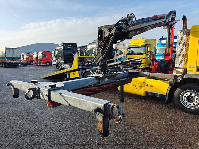 2016 volvo fe320 oprijwagen met autolaadkraan - afbeelding 41 van  43