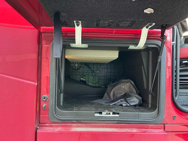 2016 volvo fh opleggertrekker - afbeelding 18 van  51