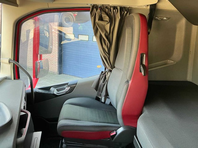 2016 volvo fh opleggertrekker - afbeelding 33 van  51