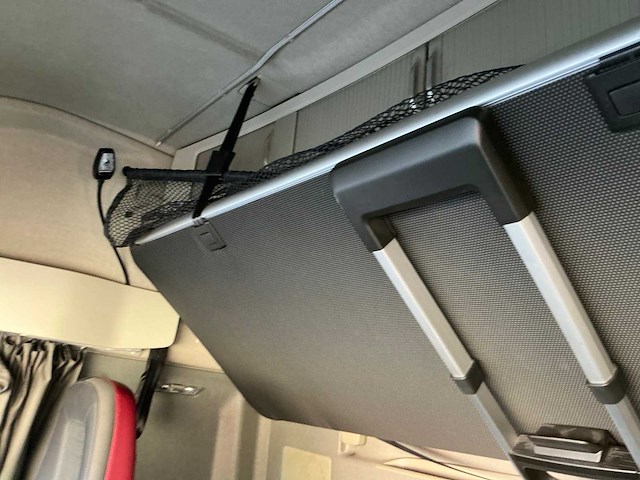 2016 volvo fh opleggertrekker - afbeelding 38 van  51