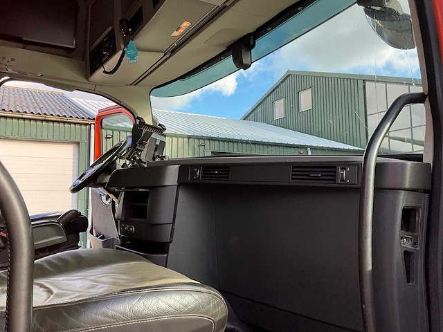 2016 volvo fh vrachtwagen - afbeelding 14 van  33