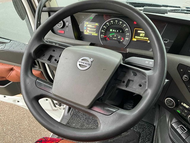 2016 volvo fh500 vrachtwagen - afbeelding 22 van  41