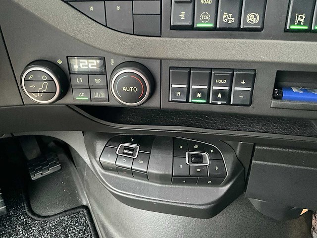 2016 volvo fh500 vrachtwagen - afbeelding 28 van  41