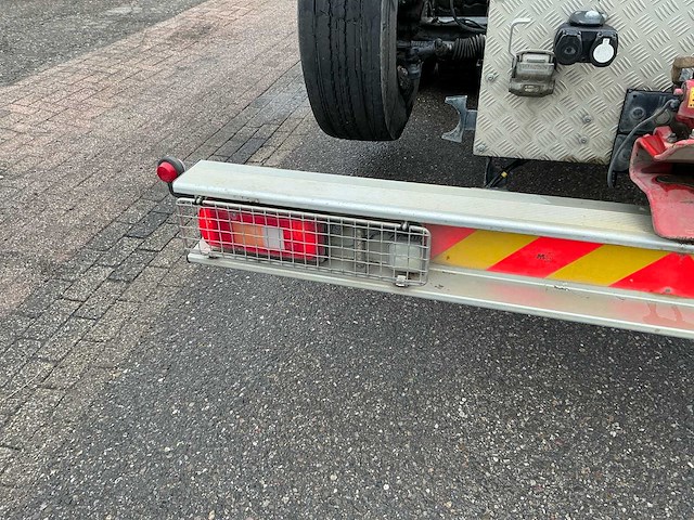 2016 volvo fmx500 vrachtwagen - afbeelding 26 van  40