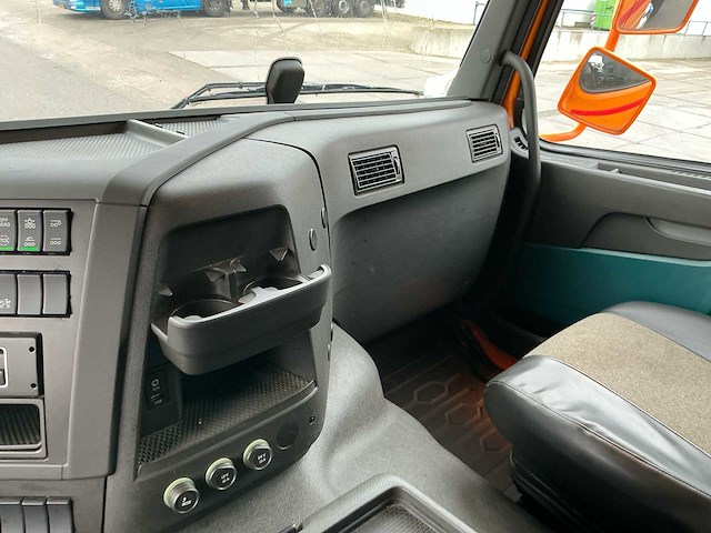 2016 volvo fmx500 vrachtwagen - afbeelding 36 van  40