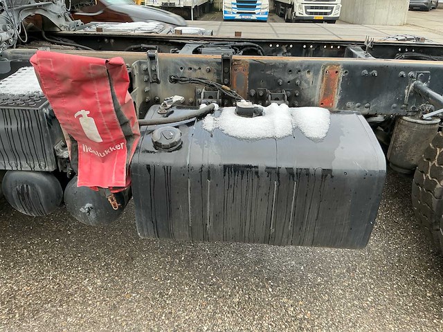 2016 volvo fmx500 vrachtwagen - afbeelding 19 van  40