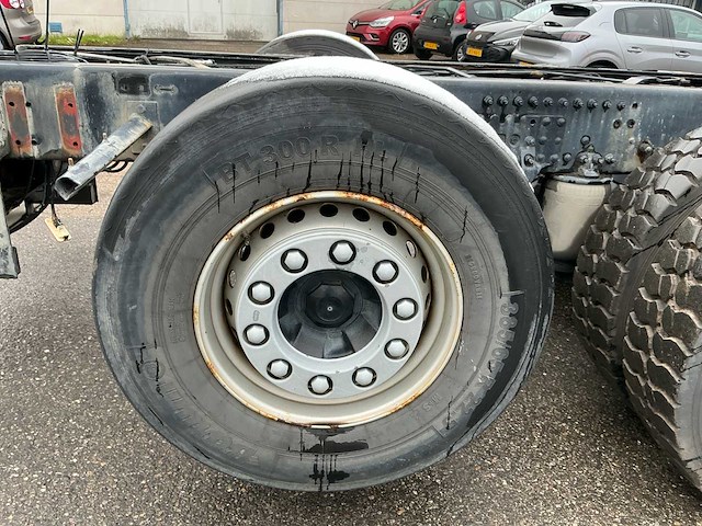 2016 volvo fmx500 vrachtwagen - afbeelding 27 van  40