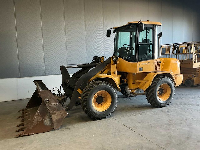 2016 volvo l30g shovel - afbeelding 13 van  31
