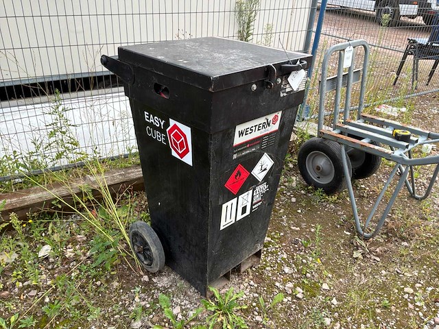 2016 western global fcp105 handbediende diesel opslagtank - afbeelding 2 van  7