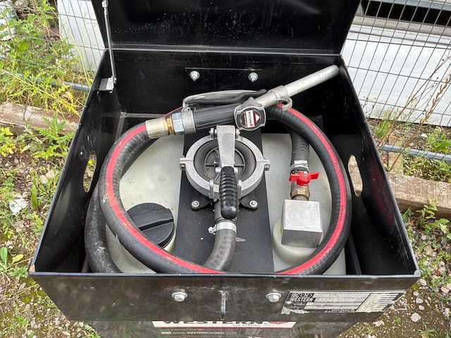 2016 western global fcp105 handbediende diesel opslagtank - afbeelding 4 van  7