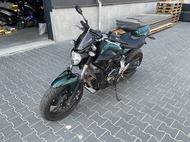 2016 yamah - mt 07 - motorcycle - afbeelding 1 van  16