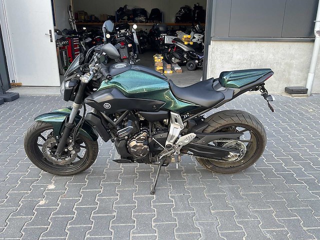 2016 yamah - mt 07 - motorcycle - afbeelding 9 van  16