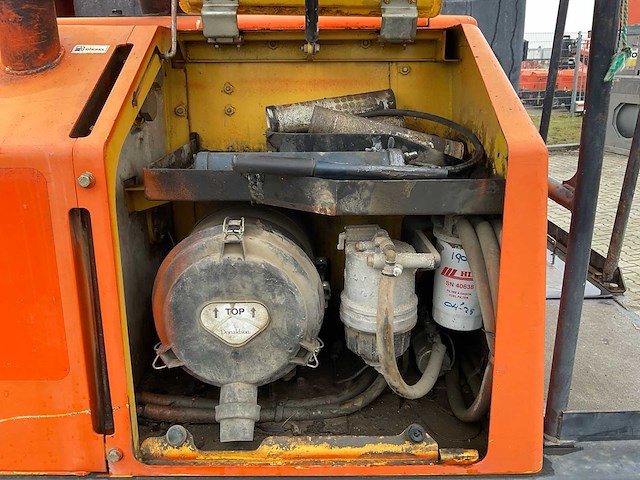 2016 yanmar c50r-5 rupsdumper - afbeelding 9 van  26